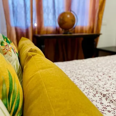 Life - Charming Joie De Vivre *