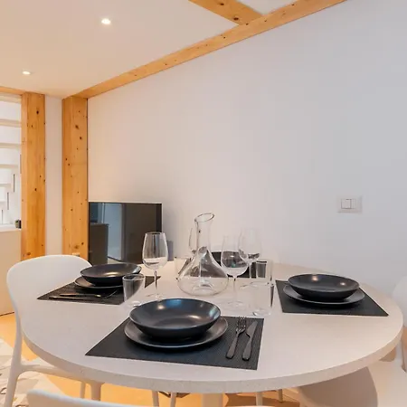 Modern Loft In - Near Lodi Tibb Metro Lägenhet *