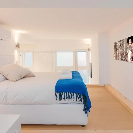 Modern Loft In - Near Lodi Tibb Metro Lägenhet *