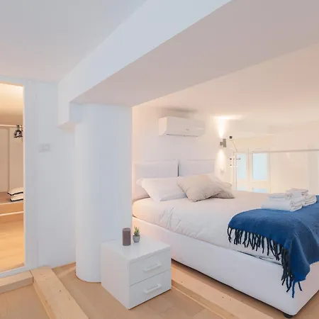 Lägenhet Modern Loft In - Near Lodi Tibb Metro *