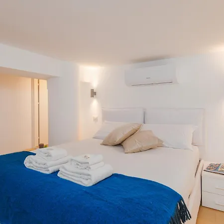 Lägenhet Modern Loft In - Near Lodi Tibb Metro *