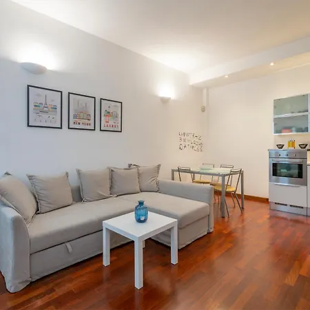 Lovely Two-room In Loreto Appartement *