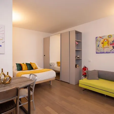 Apartment Spiga Elite Studio - Near San Babila M1