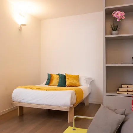 Spiga Elite Studio - Near San Babila M1 Milan