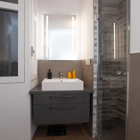 Spiga Elite Studio - Near San Babila M1 Apartment *