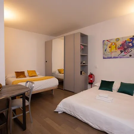 Spiga Elite Studio - Near San Babila M1 Milan