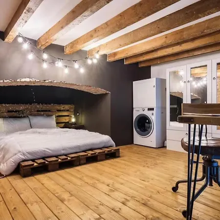 Delightful Loft A Few Steps From Isola *