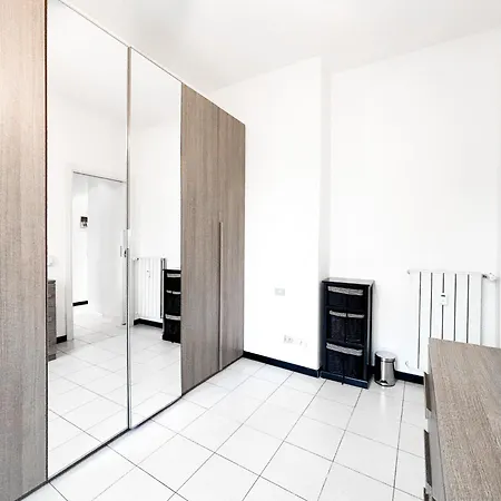 Sweet Staying At Large 3rooms In Navigli Apartment Mailand