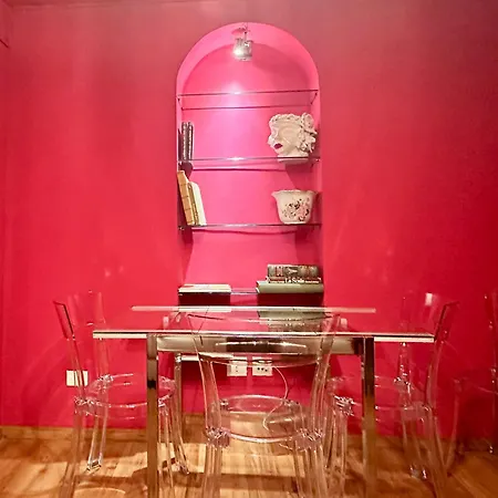La Vie En Rouge - Porta Venezia 아파트 밀라노