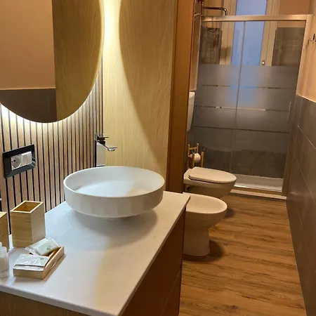 Appartamento Charme And Cozy 3 Km Away From Duomo
