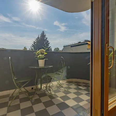 Apartment Porta Romana Di Charme *