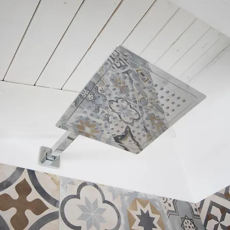 Penthouse With Patio & 2 Baths, 10 Min To Duomo Mediolan