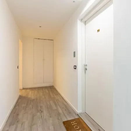 Apartment 2 Minutes From Station-exclusive Open Space Mailand