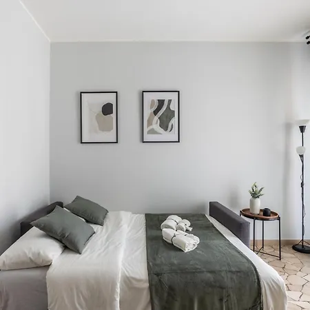8 Min Dalla Metro Casa Elegante Con Netflix E Wifi Milaan
