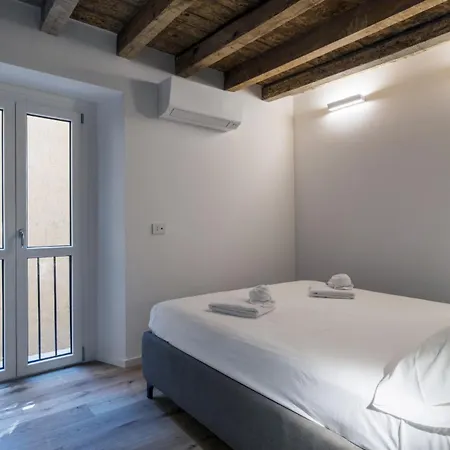 Easylife - Eleganza E Design In Porta Venezia
