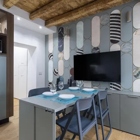 Easylife - Eleganza E Design In Porta Venezia *