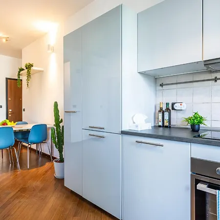 Apartment Porta Nuova Elegance & Comfort Near Corso *