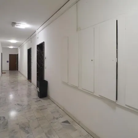 Primopiano - Buenos Aires Apartman Milánó
