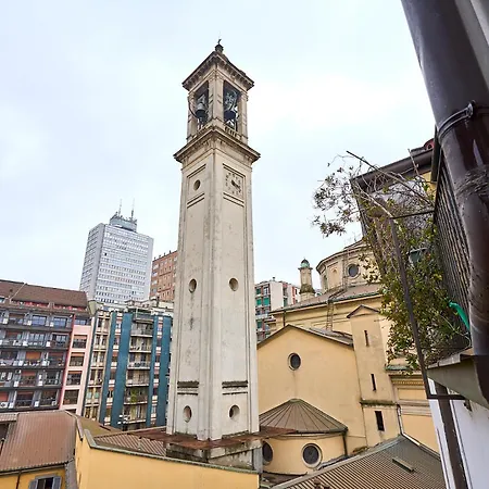 Luxury House - 2 Minutes Walk From Station 밀라노