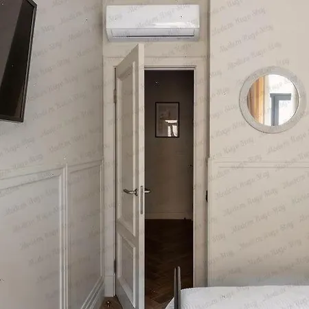 Modern Hugo Hotel Milan