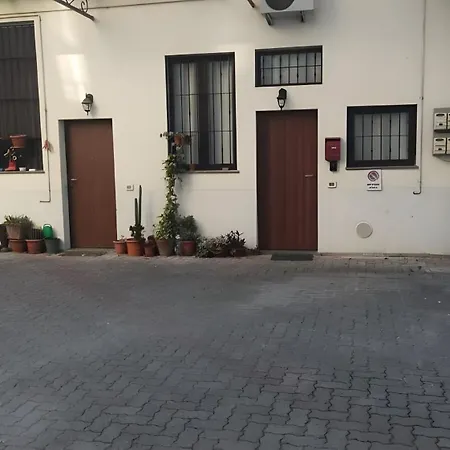 Appartamento La Casa Nel Cortile-free Parking *