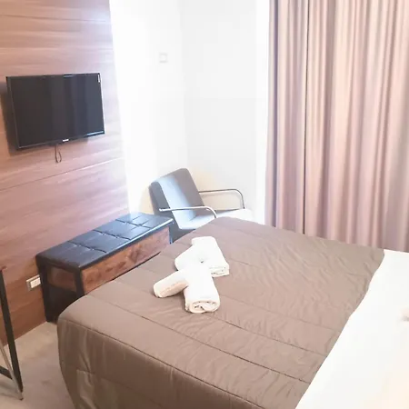 Hotel Dateo 2*