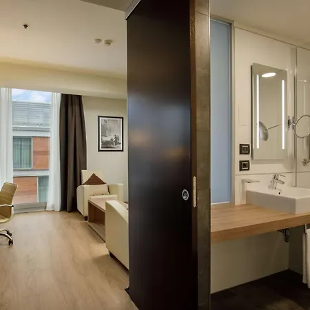 Doubletree By Hilton 4* Mailand