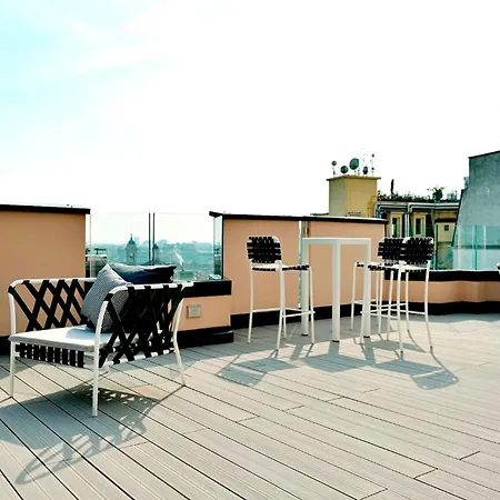 San Babila Duomo View With Shared Rooftop Terrace Apartment *