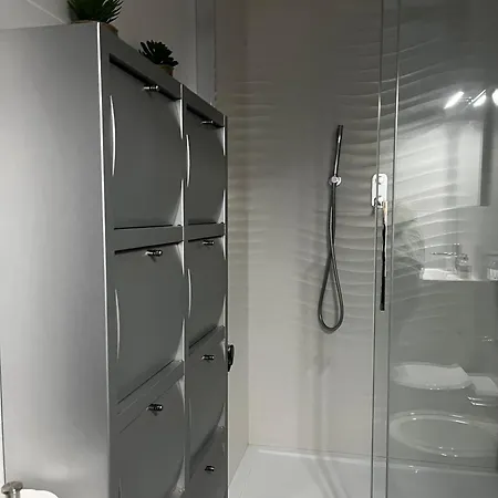 Bellissima Con Bagno Privato Citylife - Sempione Homestay