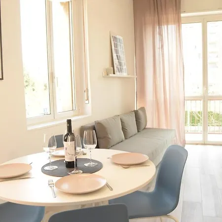 Niguarda's Nest - Bilocale A Due Passi Dall'ospedale Apartman