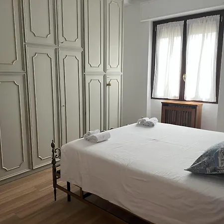 Emily's Apartman