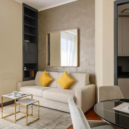 Heart Duomo District Apartment Milan