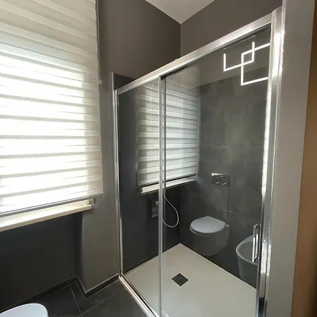 Niguarda Parco Nord Elegante Apartment Milan