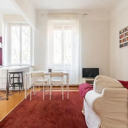 Trilocale Gorki Savona Milano