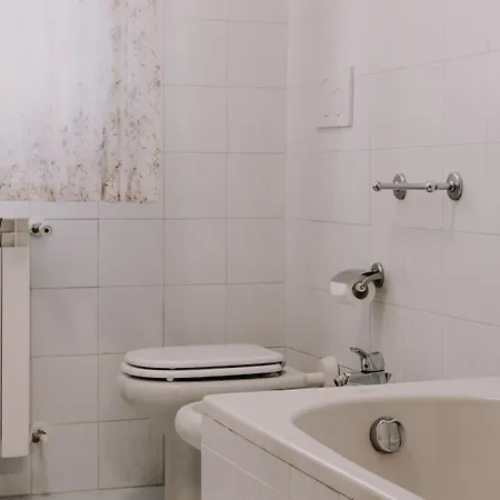 Apartament Casa Serena San Siro Free Garage &wi-fi Mediolan