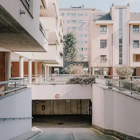 Casa Serena San Siro Free Garage &wi-fi Mediolan