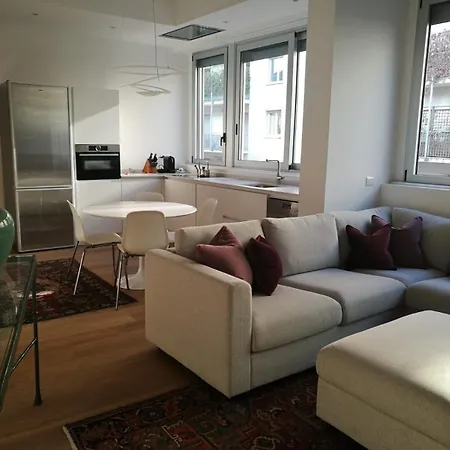 Brera - Spiga Apartment Milan