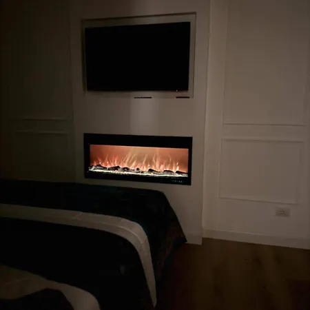 Casa Estia - Mico, Citylife, San Siro, Elegance And Comfort In The Heart Of Milano