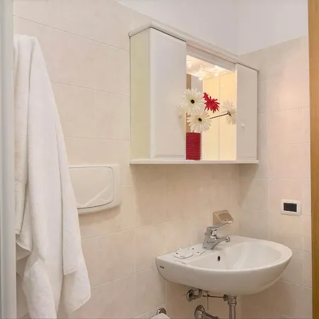 Homeby, Livigno Milano