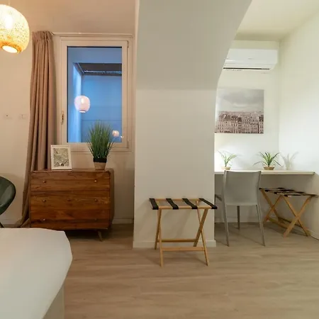 Garibaldi , Intrho Apartment Milan