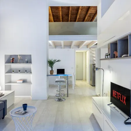 Apartman Porta Romana-duomo- Design Loft