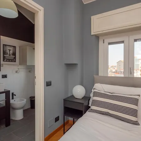 De Angeli San Siro Penthouse With Terraces Milán