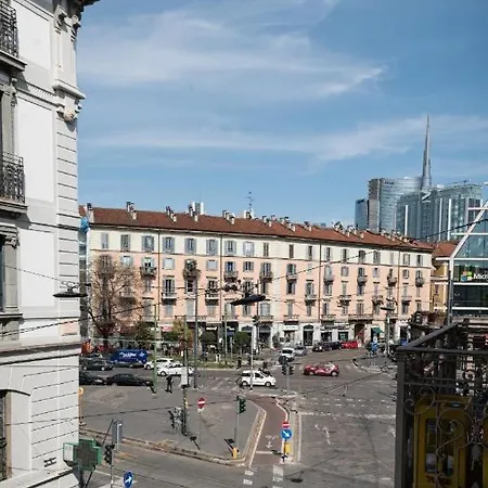 Apartament Sarpi - 15 Min Duomo Mediolan