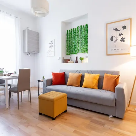 Casa 500 Family & Friends - M3 10 Minutes To Duomo Appartement Milan