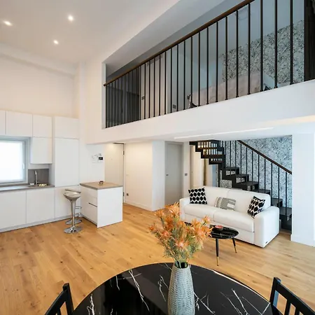 Apartment Porta 92 Romana