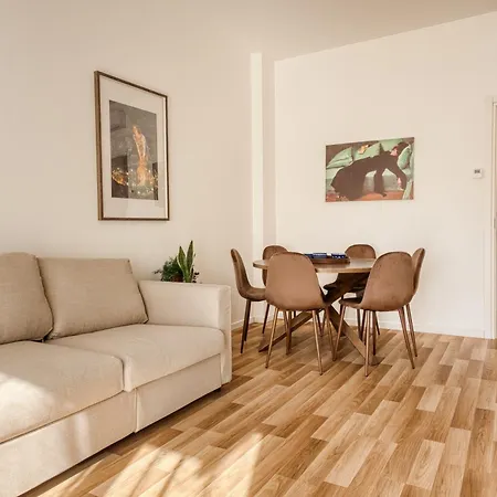Elegance & Relax - Tennis, Child Park, 20 Minutes From Duomo * ミラノ