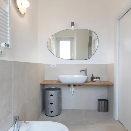 Splendido Quadrilocale Darsena - Mirable Pm * Milan