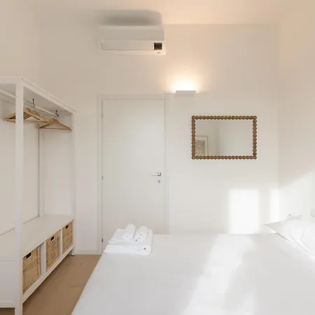 Splendido Quadrilocale Darsena - Mirable Pm Apartment Milan