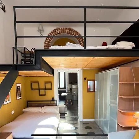 Appartement Stylish Duplex On Two Levels 15 Mins From Duomo Milan