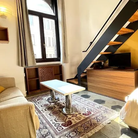 Appartement Stylish Duplex On Two Levels 15 Mins From Duomo Milan